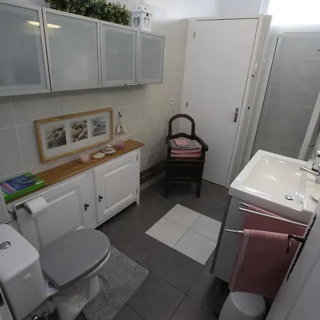 Le Du Moulin شقة *